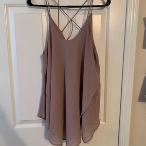 L - flowy women’s tank